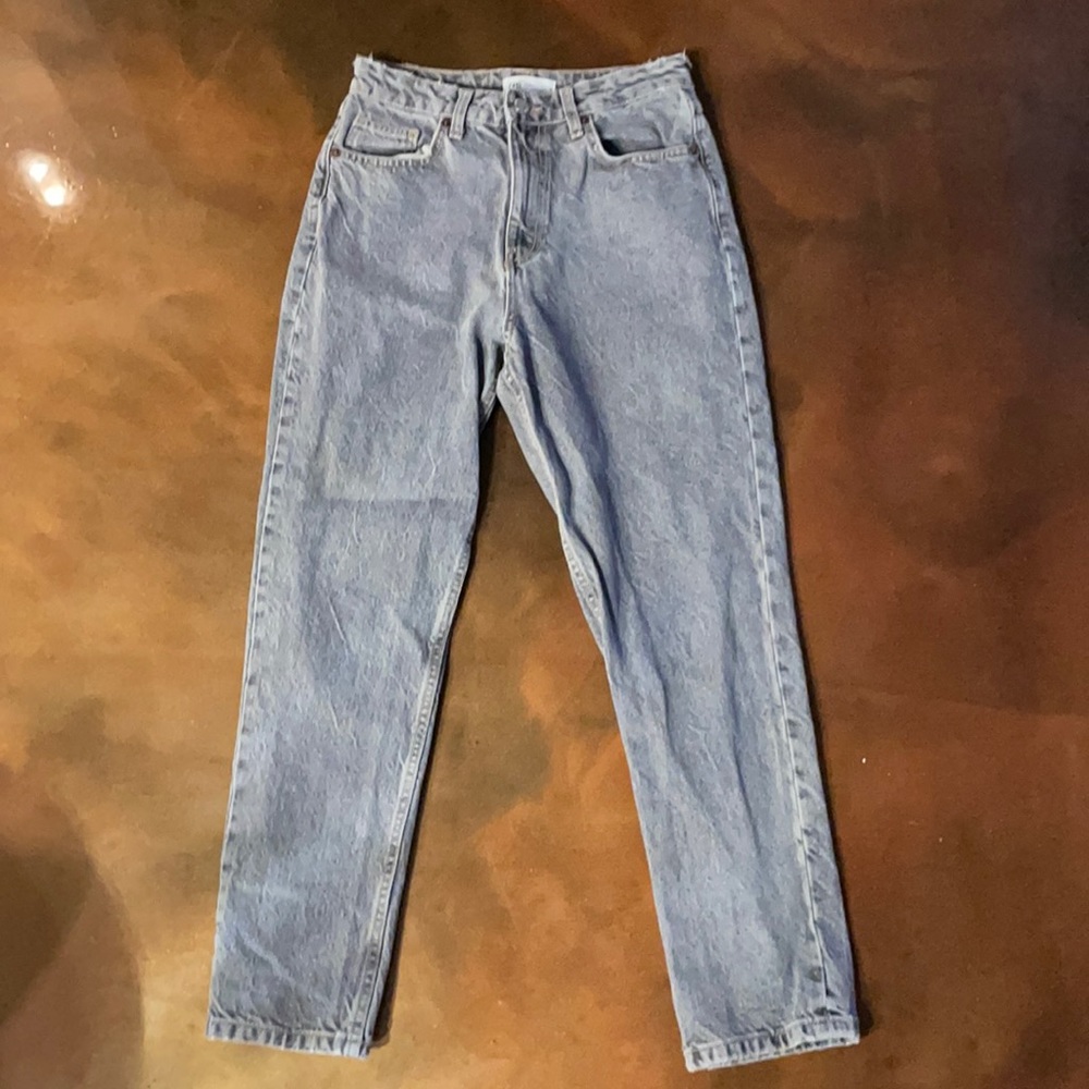 Zara jeans